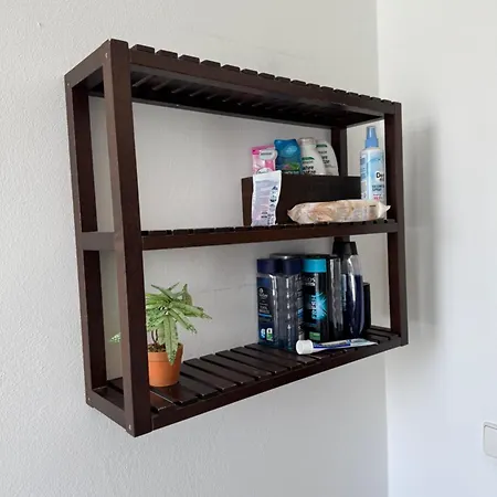 Affittacamere - Moeblierte Einzel- Und Doppel- Auf Zeit *